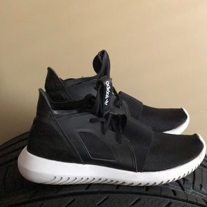 Adidas x Rita Ora sneakers Sz 8.5